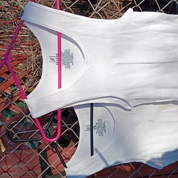 Tank Top - Picture 2 of 5